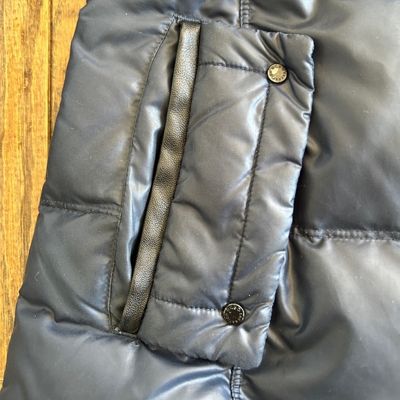 BCBGeneration Winter Down Feather Quilted Hooded Puffer Jacket Sz XS - Picture 2 of 15